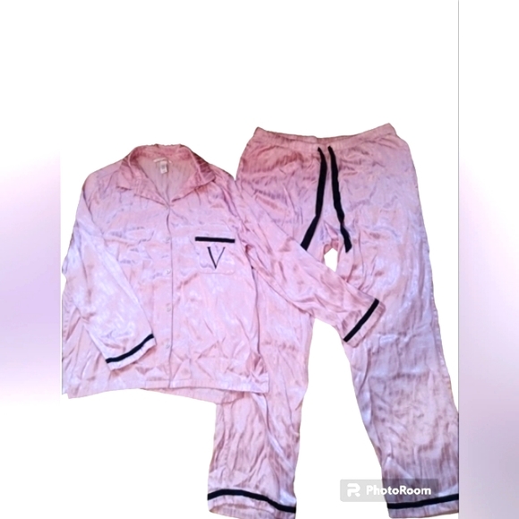 VS Satin Long Sleeve Button Up Pajama Set Black V Embroidery & Pink Pinstripe - Picture 10 of 10